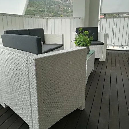 Apartamento Elegante Monolocale Con Terrazzo A Due Passi Dal Mare Sestri Levante