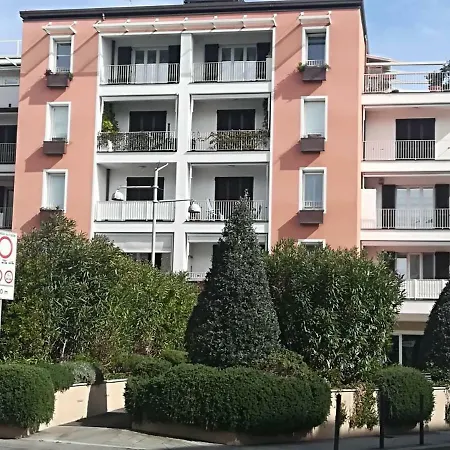 Elegante Monolocale Con Terrazzo A Due Passi Dal Mare *