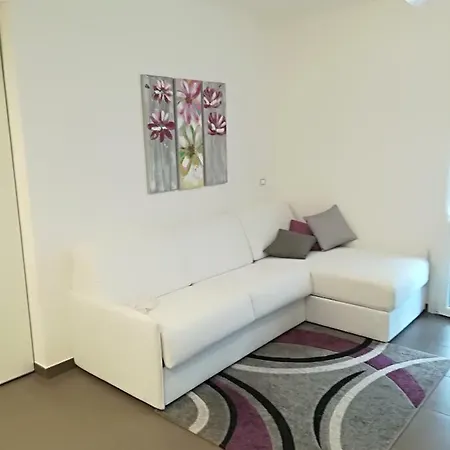 Elegante Monolocale Con Terrazzo A Due Passi Dal Mare Apartment *